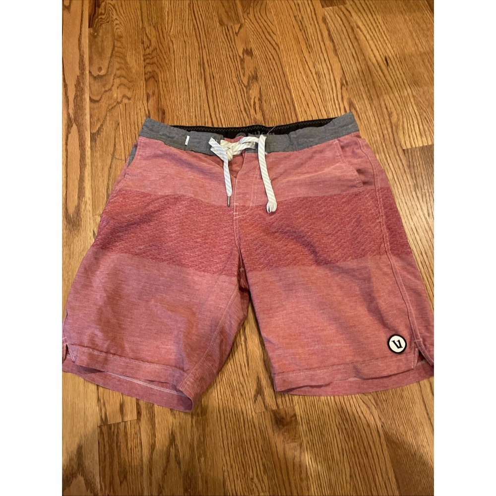 Lot Of 2 Vuori Men's Board Shorts Gray Stripes Pink Stripes Size 32 9" Inseam - Picture 5 of 11